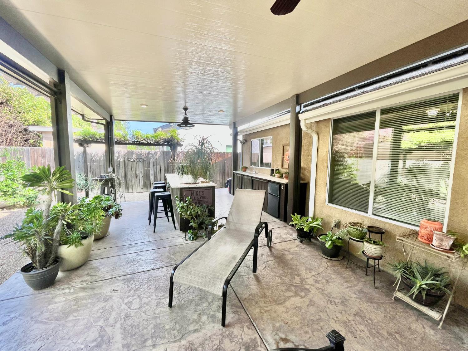 6651 N Delbert, Fresno, CA 93722