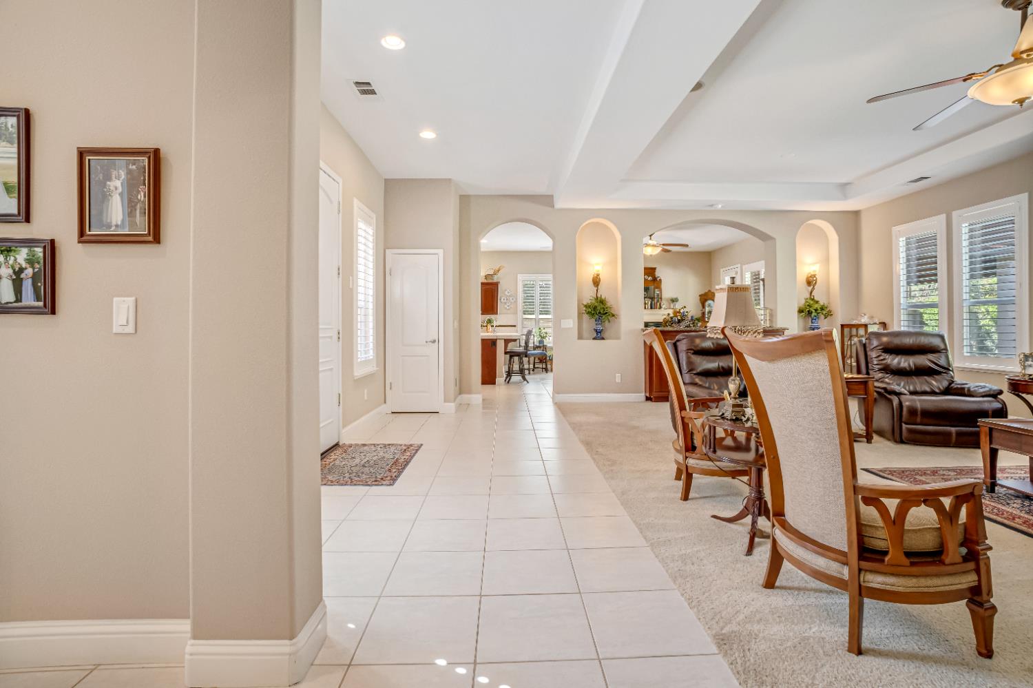 2643 Quincy Ave, Clovis, CA 93619