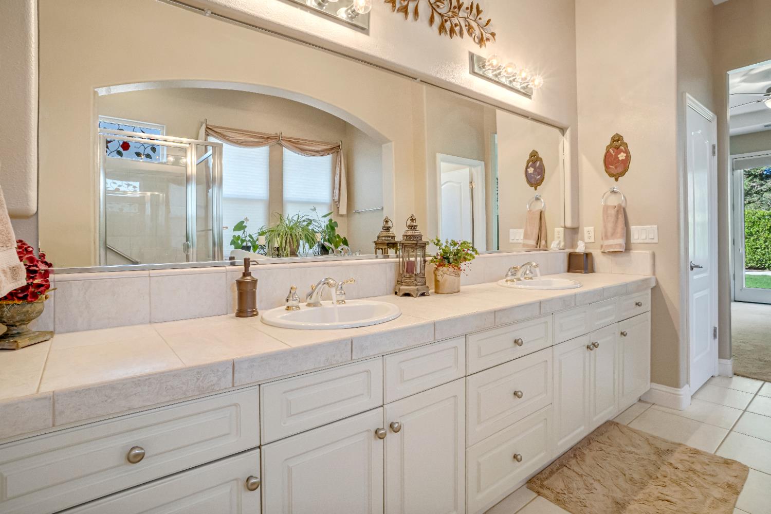 2643 Quincy Ave, Clovis, CA 93619