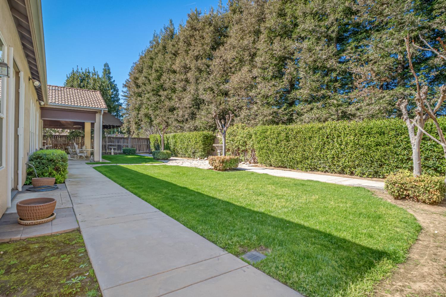 2643 Quincy Ave, Clovis, CA 93619