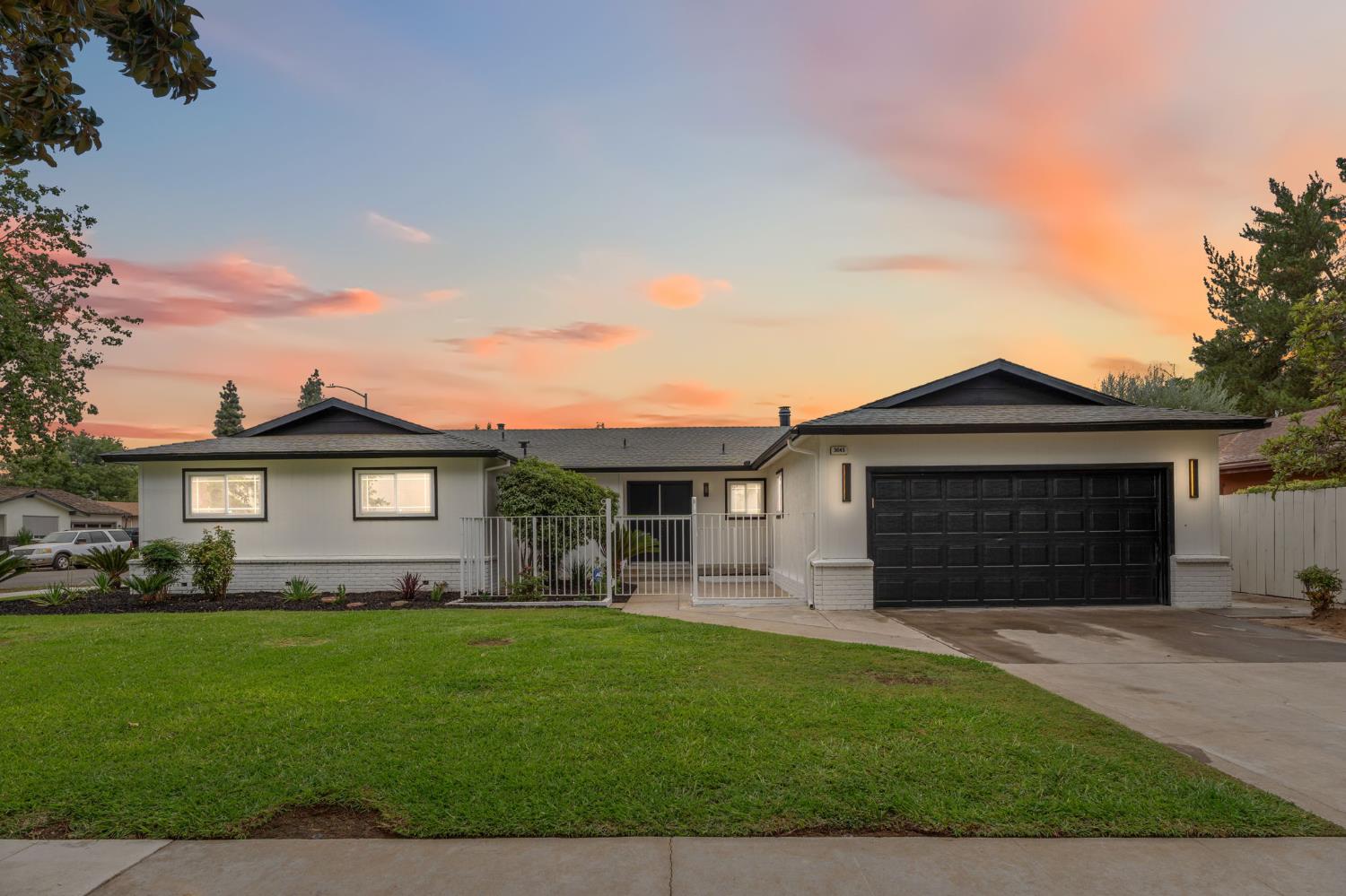 3045 W Celeste Ave, Fresno, CA 93711