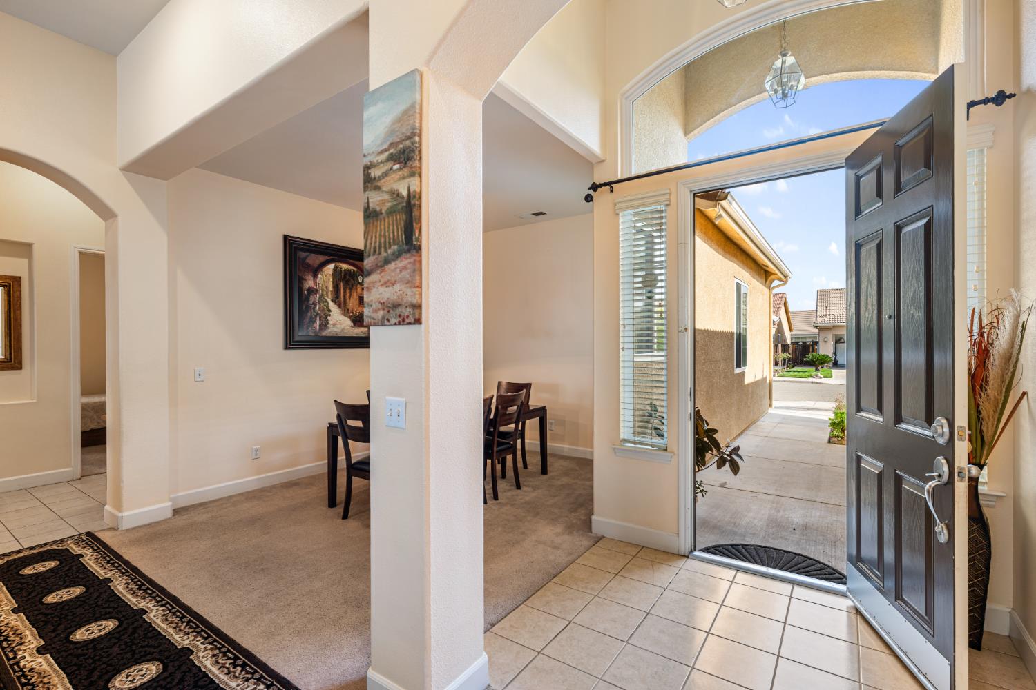 6265 W Menlo Ave, Fresno, CA 93722