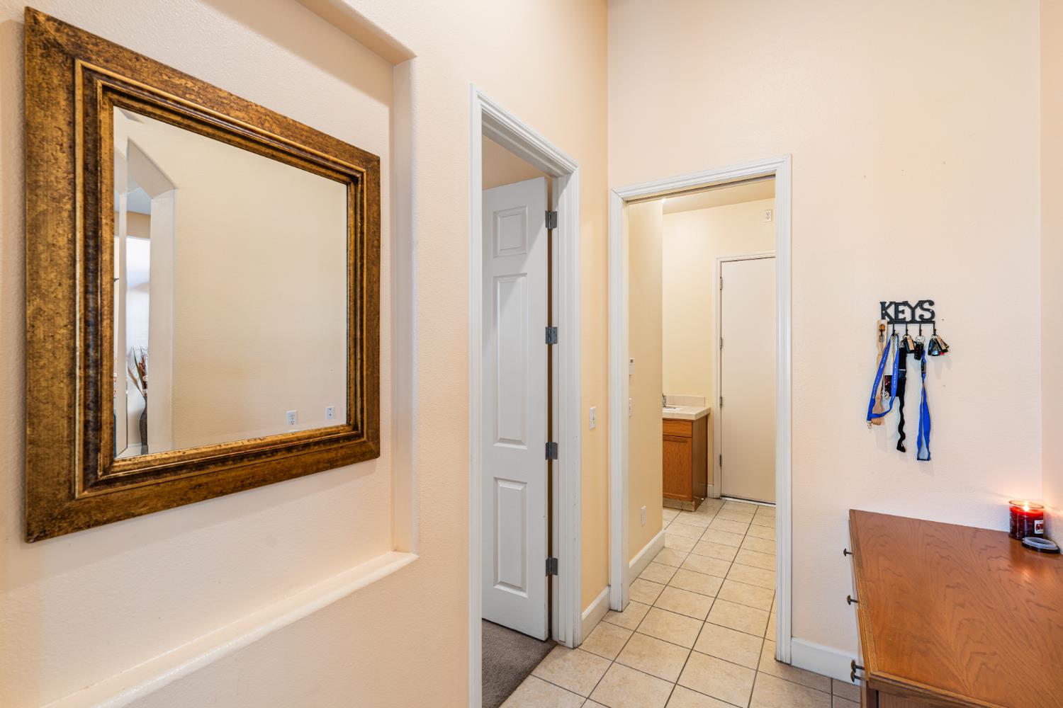 6265 W Menlo Ave, Fresno, CA 93722