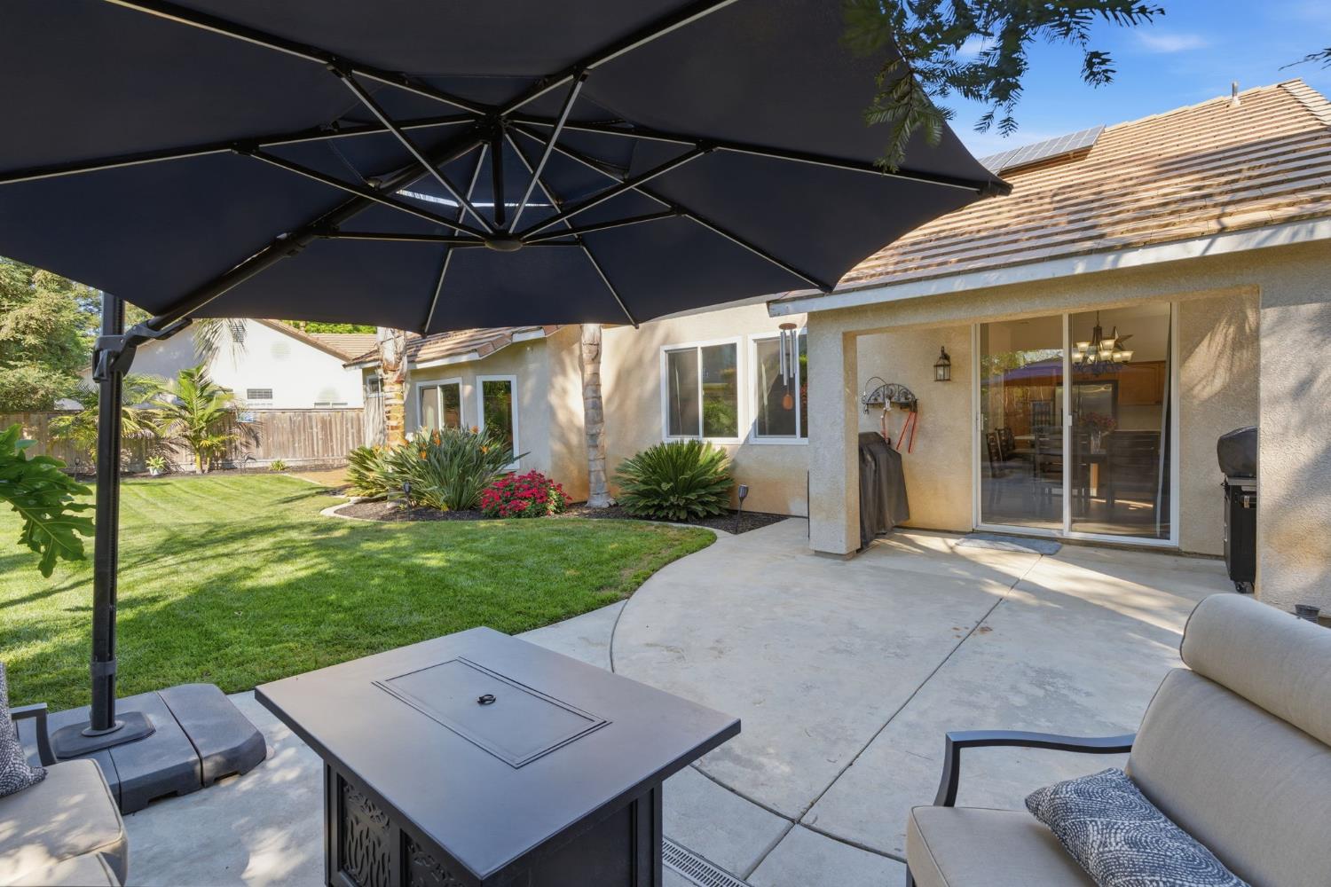 10455 E Greenbury Way, Clovis, CA 93619