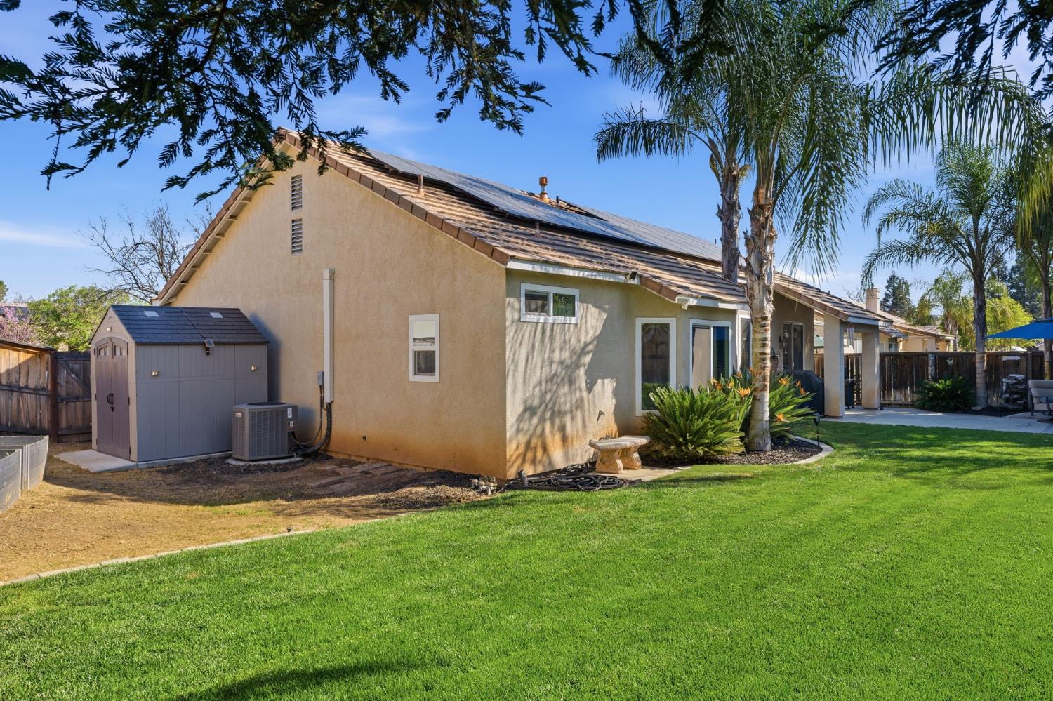 10455 E Greenbury Way, Clovis, CA 93619