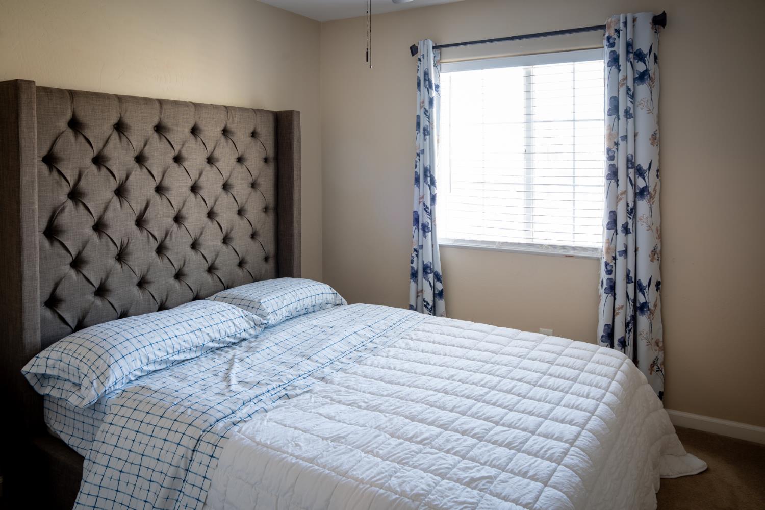 5441 W pine Ave, Fresno, CA 93722