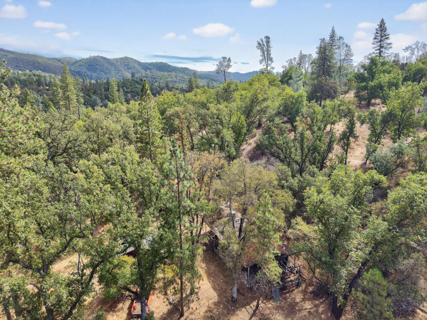 5021 Colorado Rd, Midpines, CA 95345