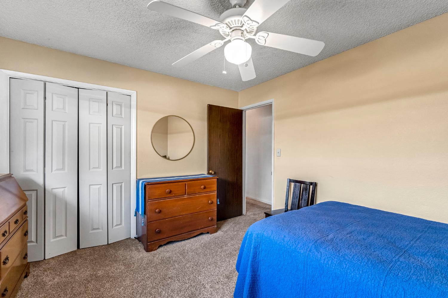 6620 N Dearing Ave, Fresno, CA 93710