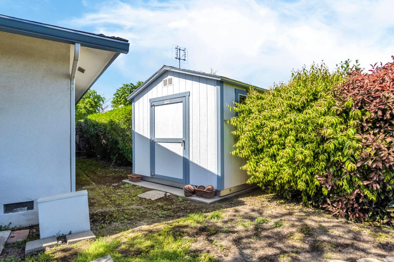 6620 N Dearing Ave, Fresno, CA 93710