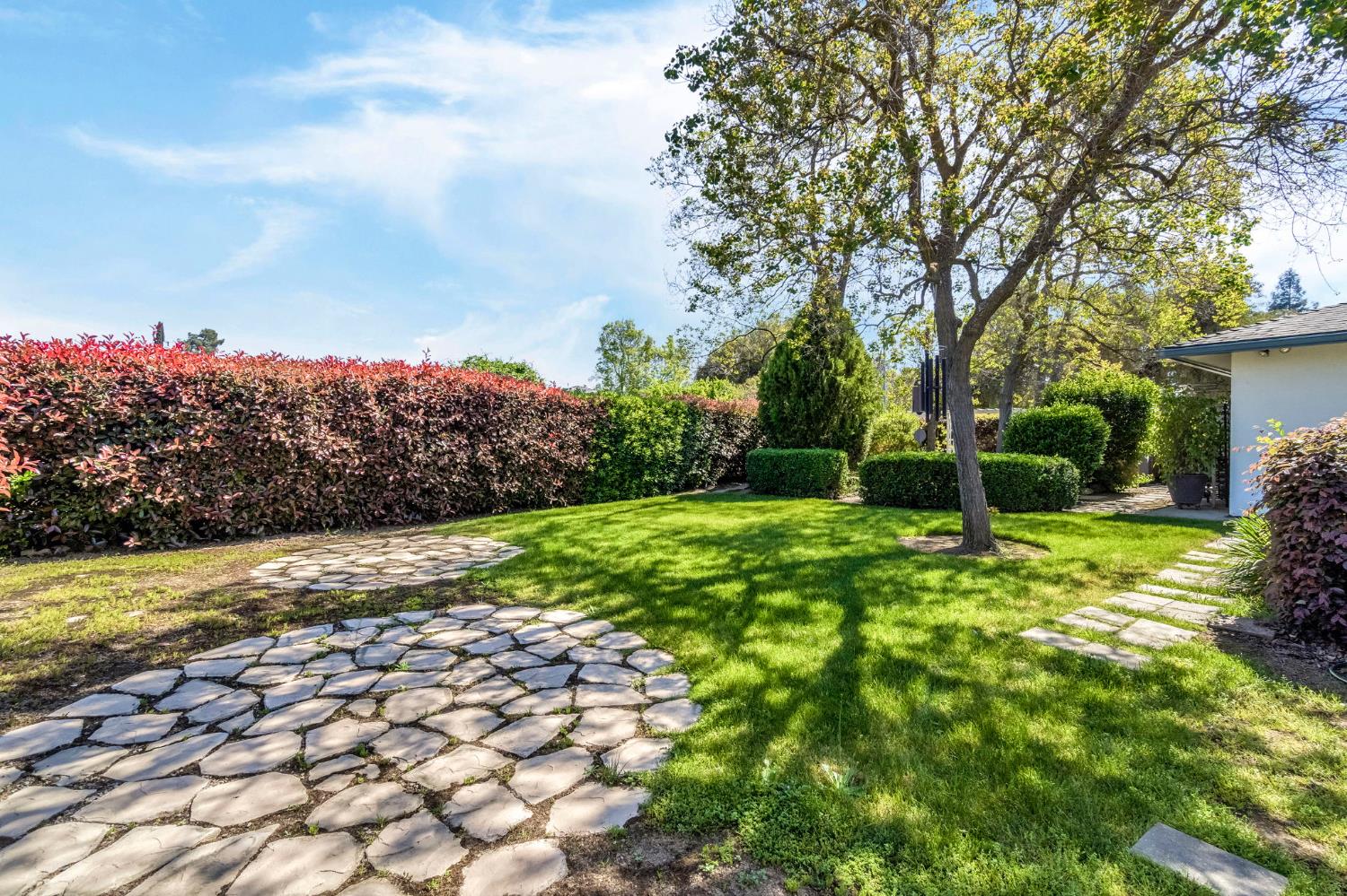 6620 N Dearing Ave, Fresno, CA 93710