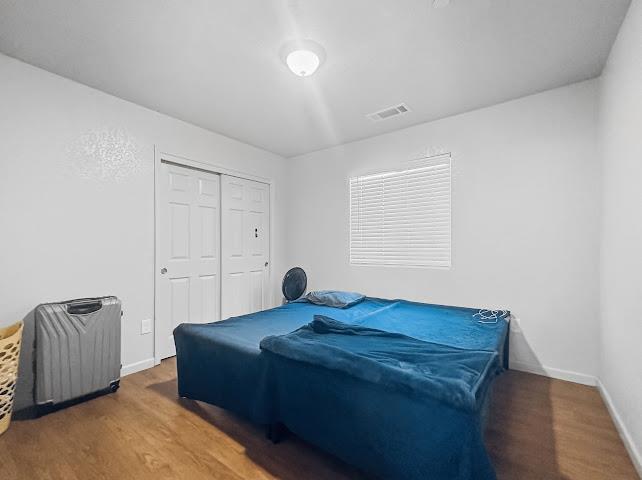 1895 Madison Dr, Madera, CA 93638