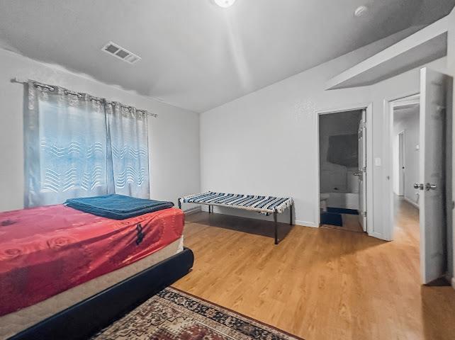 1895 Madison Dr, Madera, CA 93638