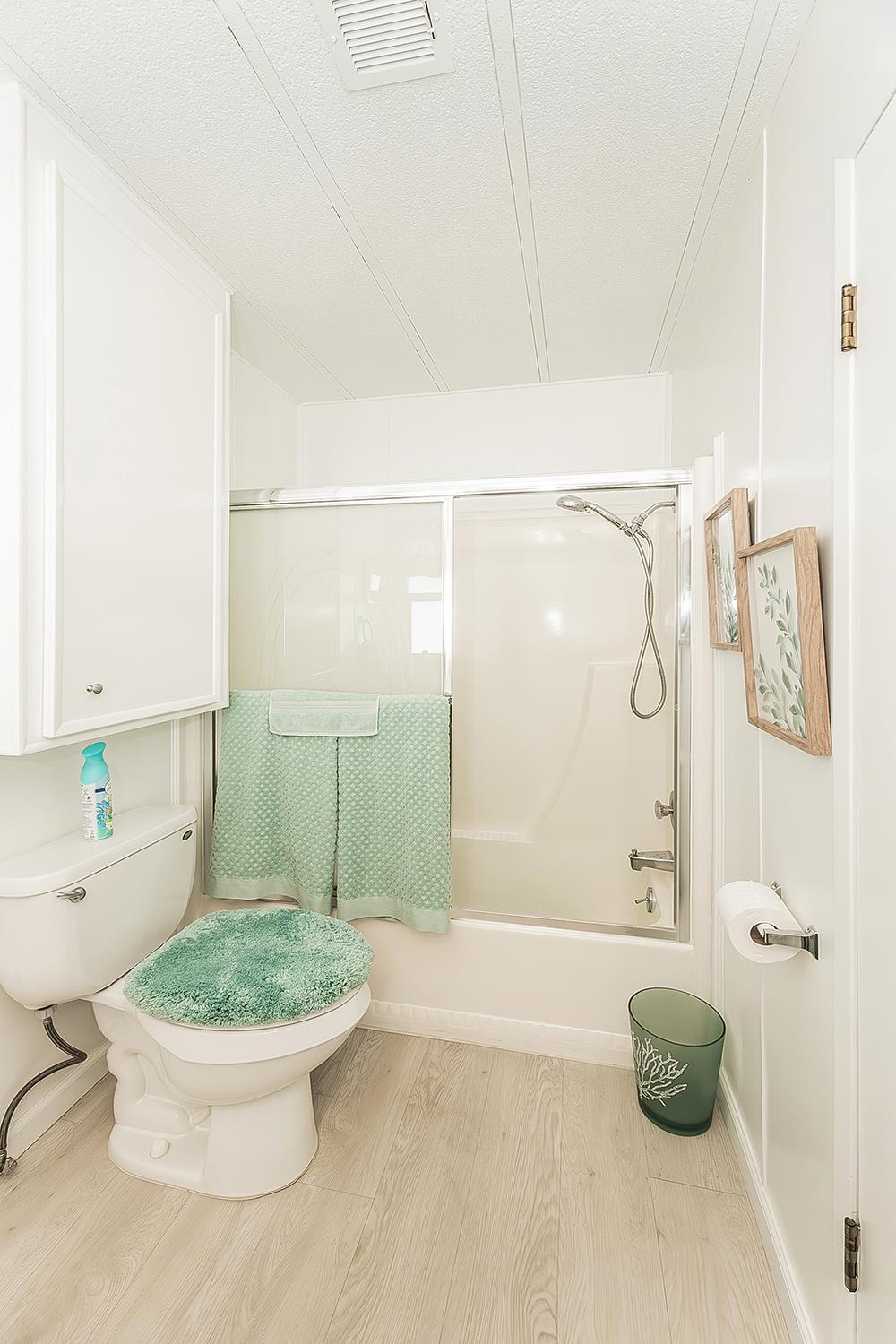 371 Bethel Ave #27, Sanger, CA 93657