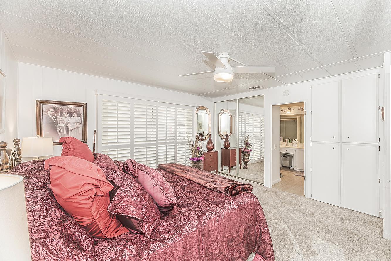 371 Bethel Ave #27, Sanger, CA 93657