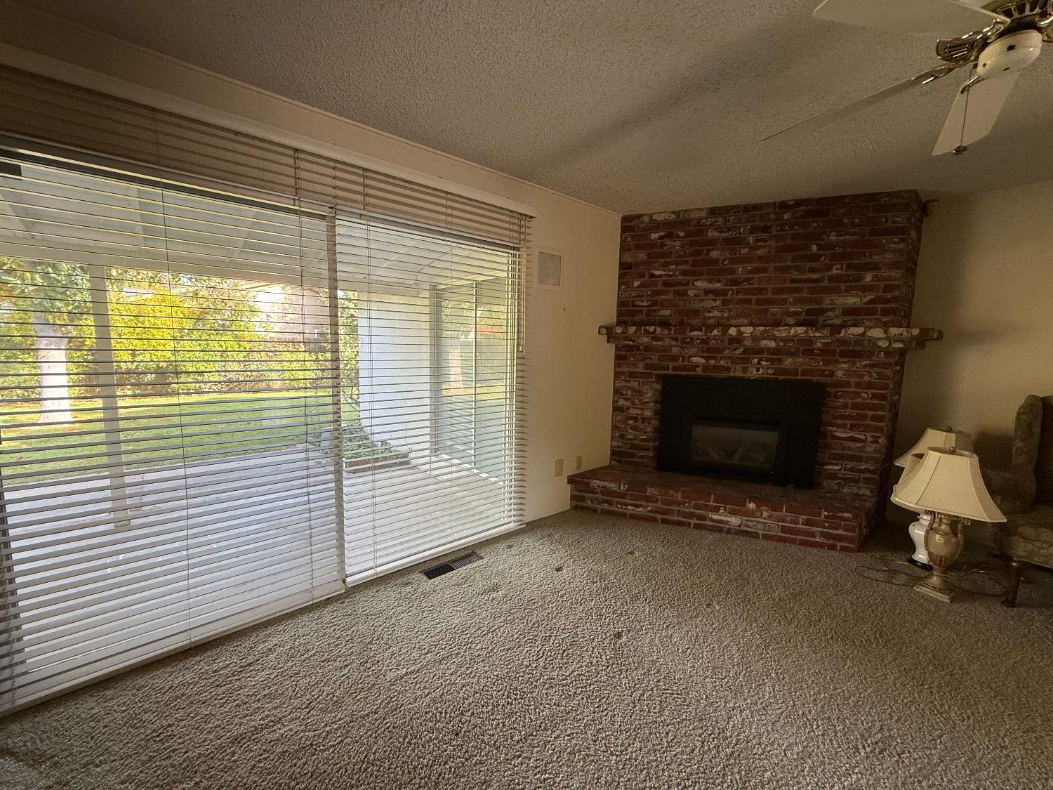 2510 W Escalon Ave, Fresno, CA 93711