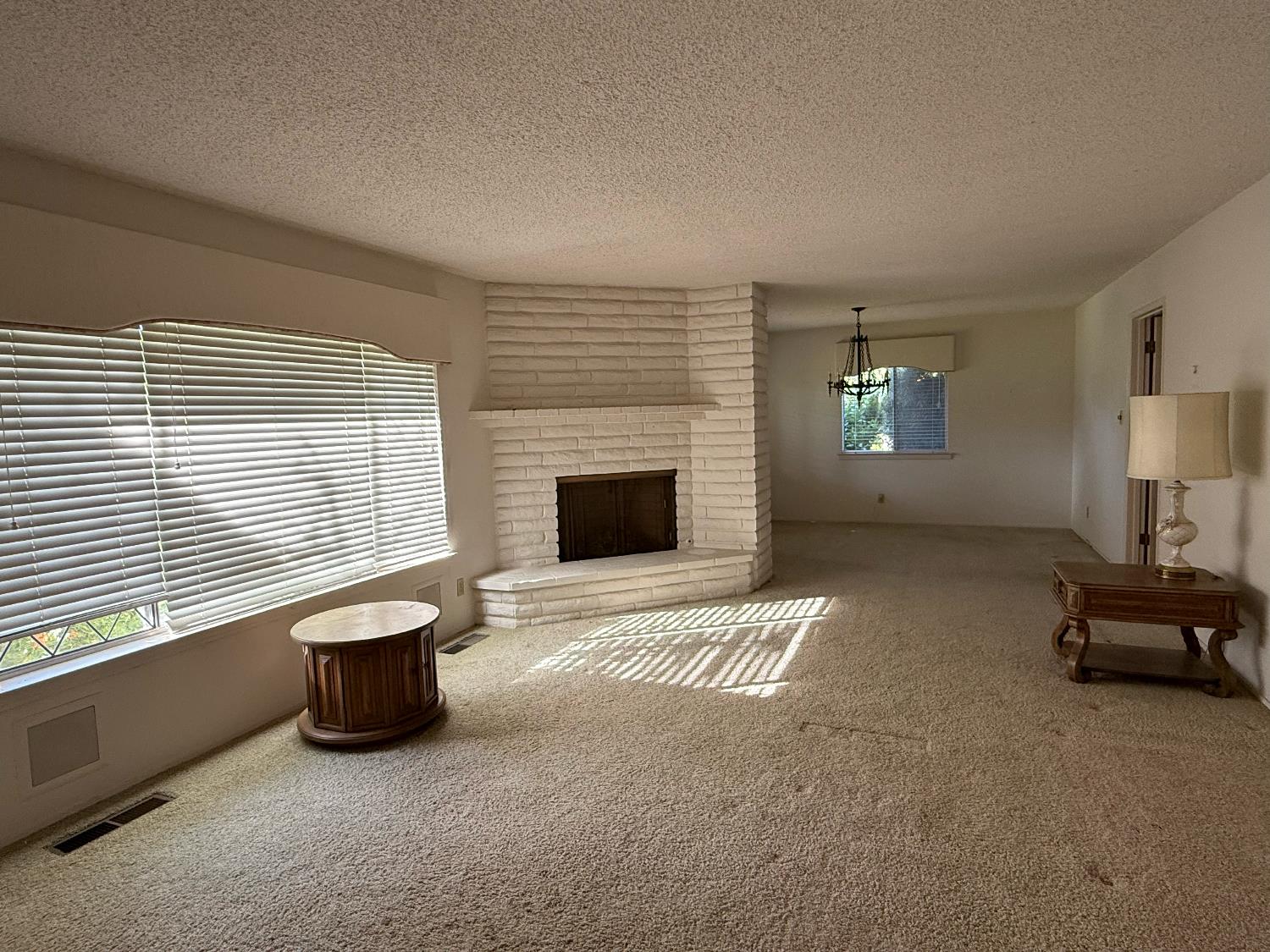 2510 W Escalon Ave, Fresno, CA 93711