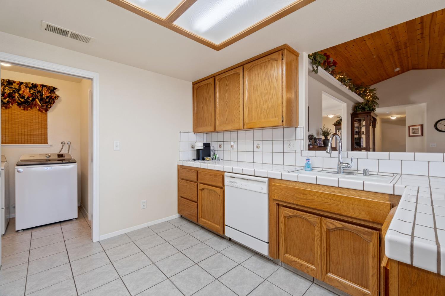 33867 Jennifer Ct, Coarsegold, CA 93614