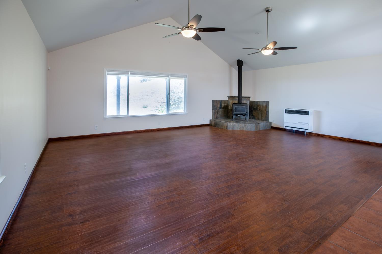 44981 Todd Eymann Rd, Miramonte, CA 93641