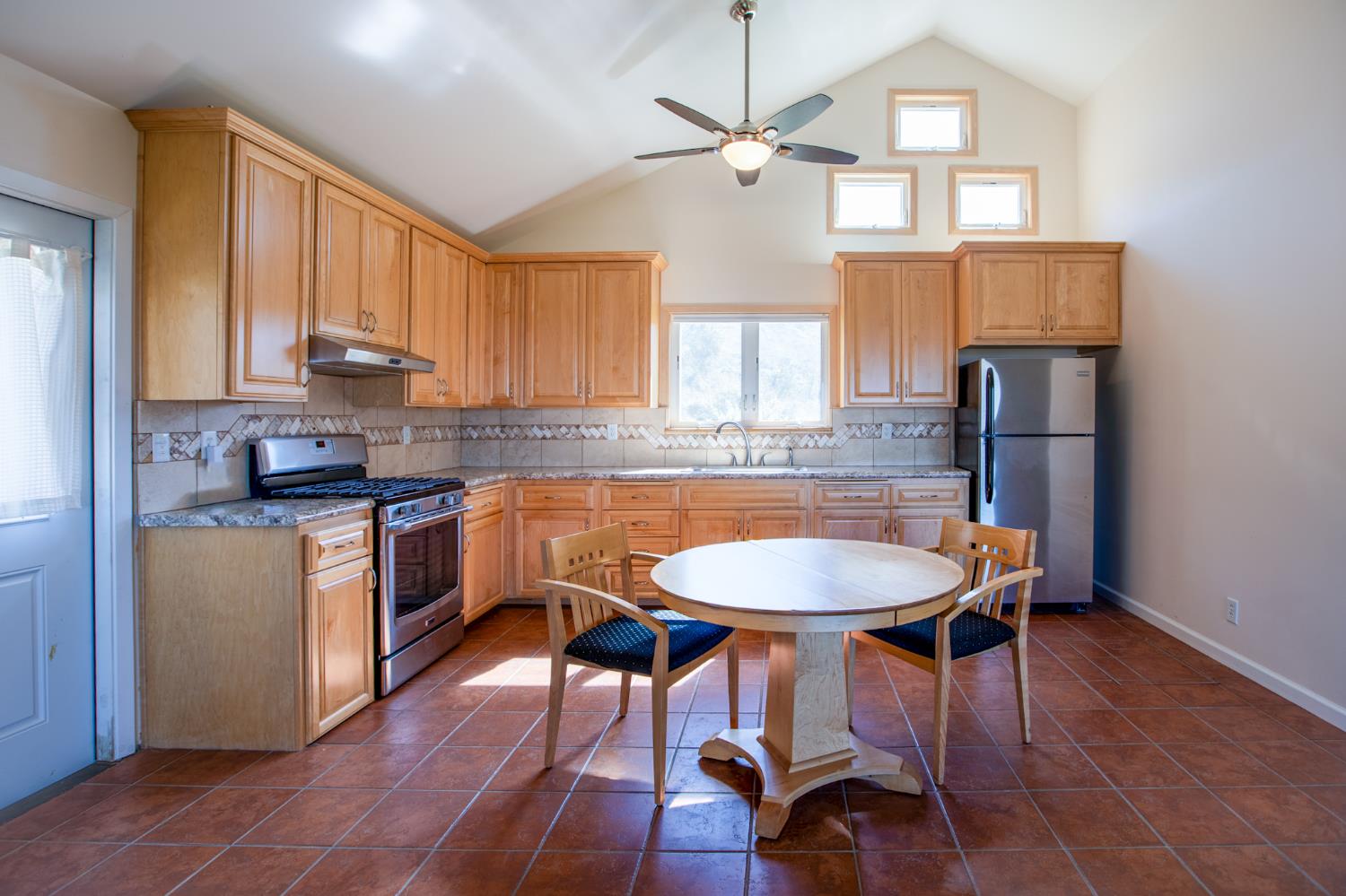 44981 Todd Eymann Rd, Miramonte, CA 93641