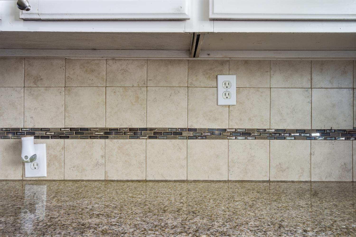 1920 9th St, Sanger, CA 93657