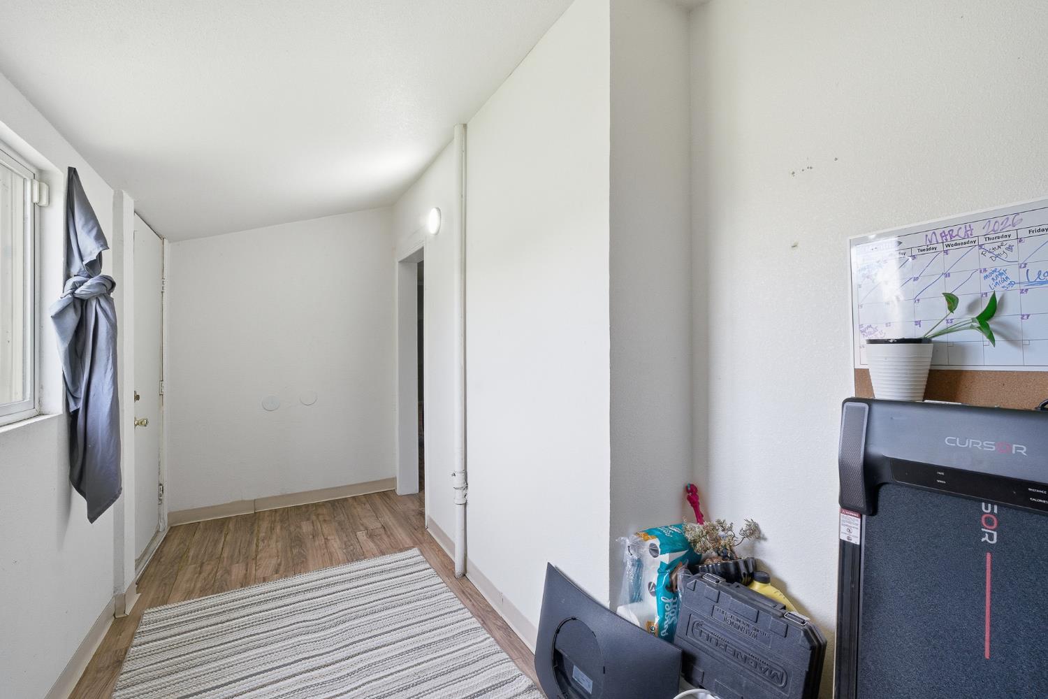 1920 9th St, Sanger, CA 93657