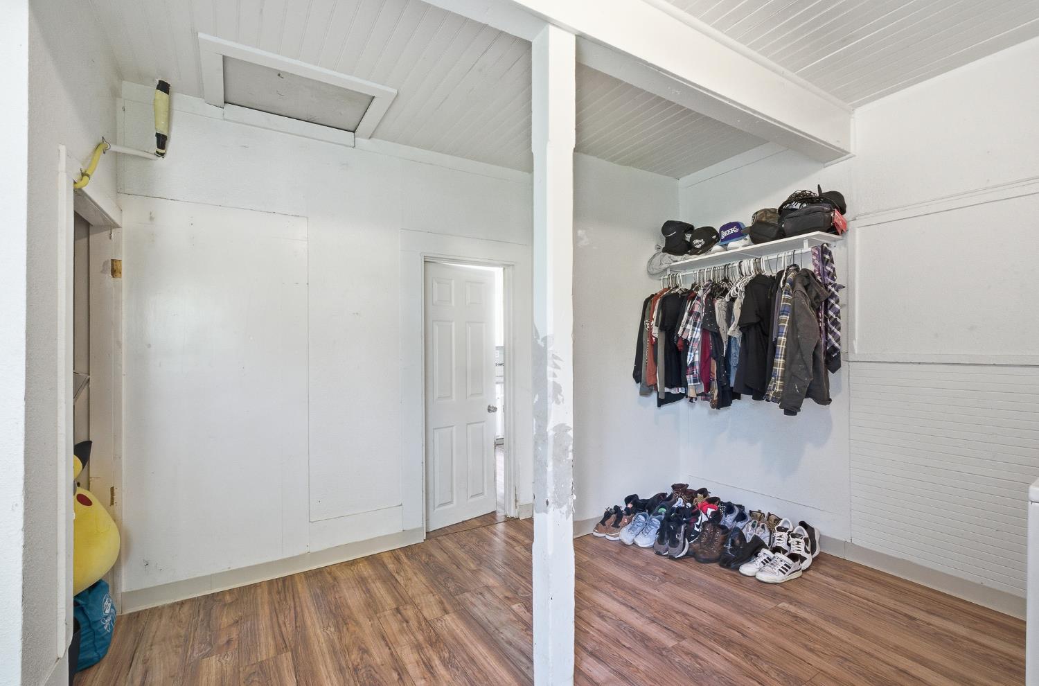 1920 9th St, Sanger, CA 93657