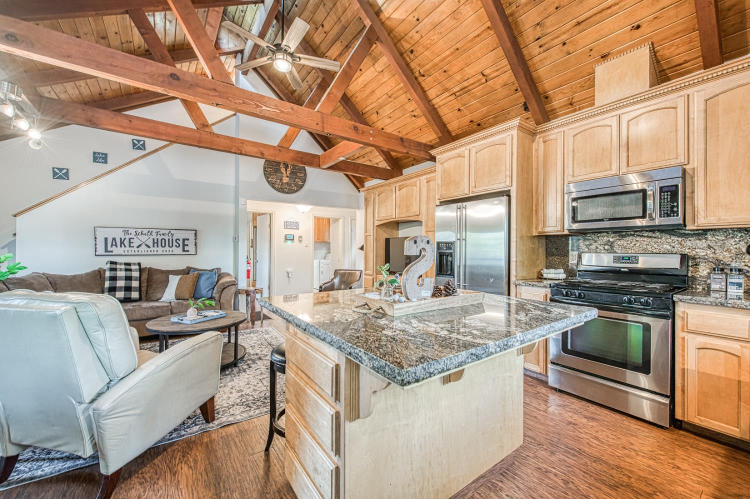 37748 Marina View Drive, Bass Lake, CA 93730