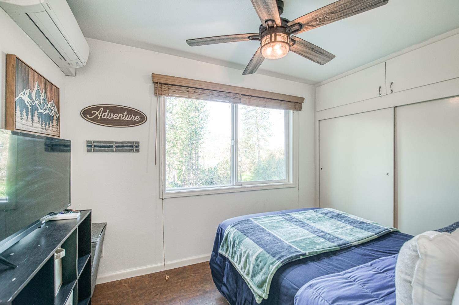 37748 Marina View Drive, Bass Lake, CA 93730