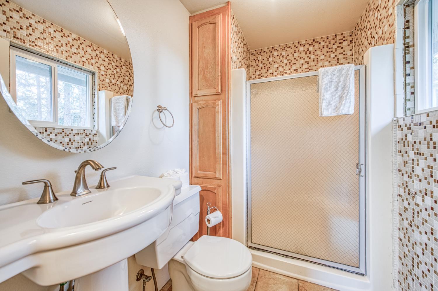 37748 Marina View Drive, Bass Lake, CA 93730