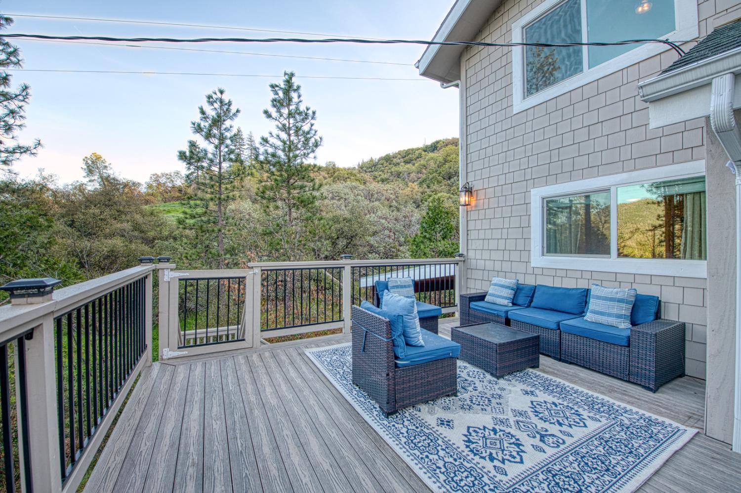 37748 Marina View Drive, Bass Lake, CA 93730