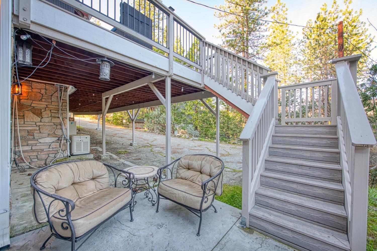 37748 Marina View Drive, Bass Lake, CA 93730