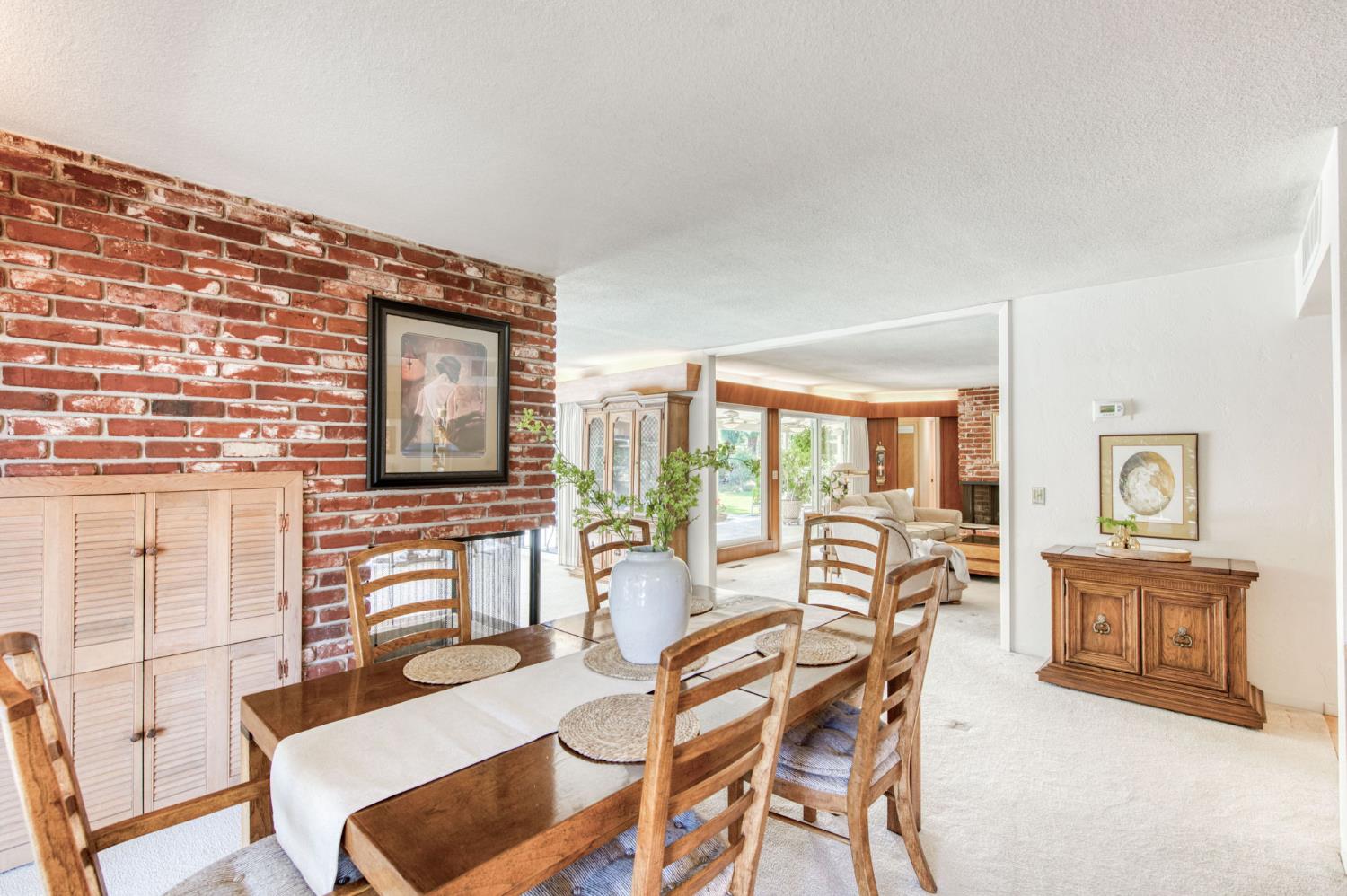 1449 W Barstow Ave, Fresno, CA 93711