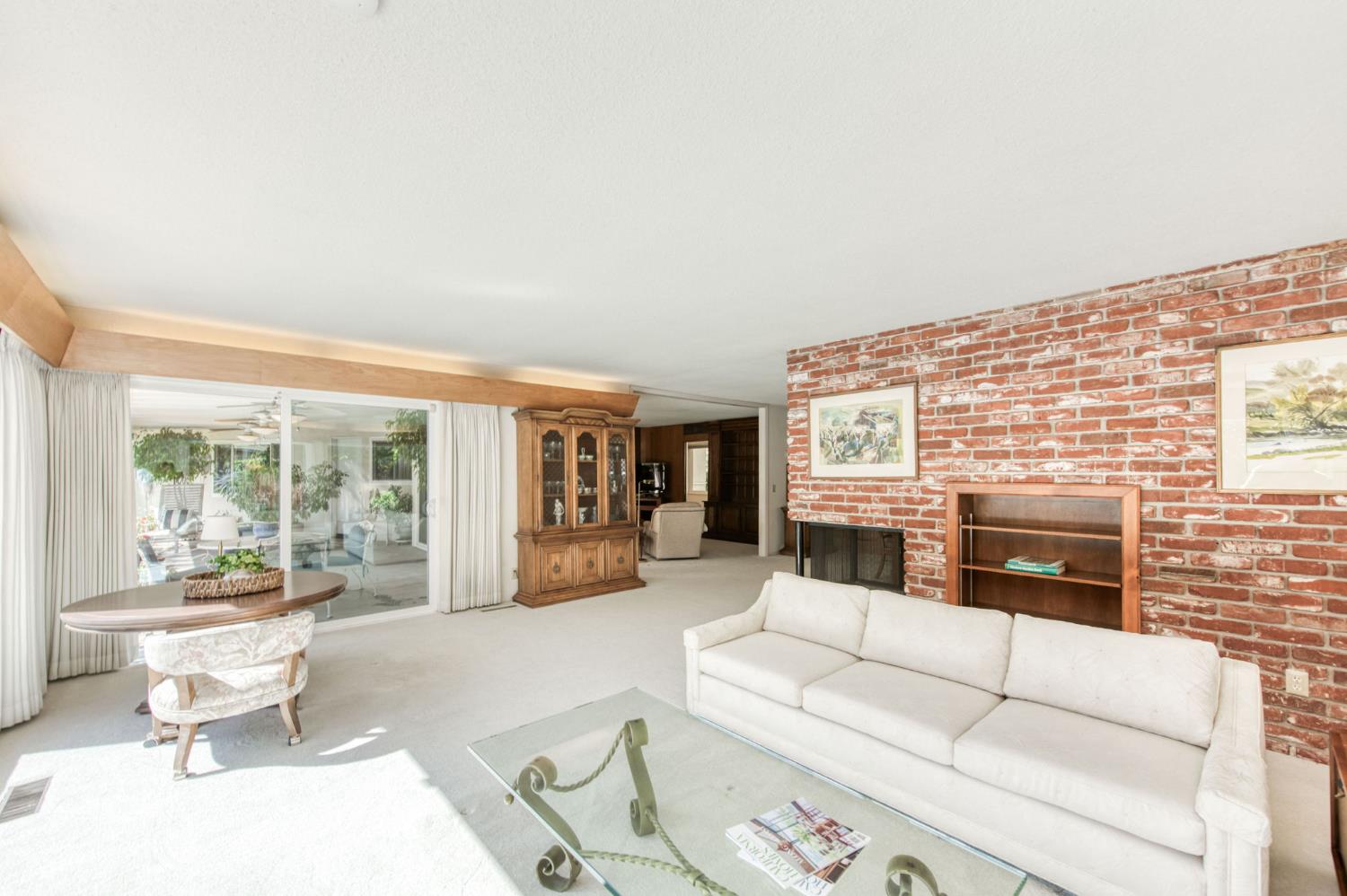 1449 W Barstow Ave, Fresno, CA 93711