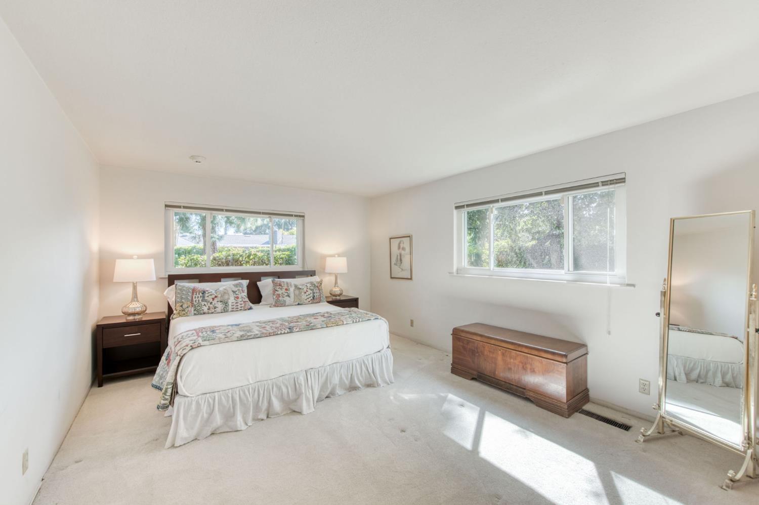 1449 W Barstow Ave, Fresno, CA 93711