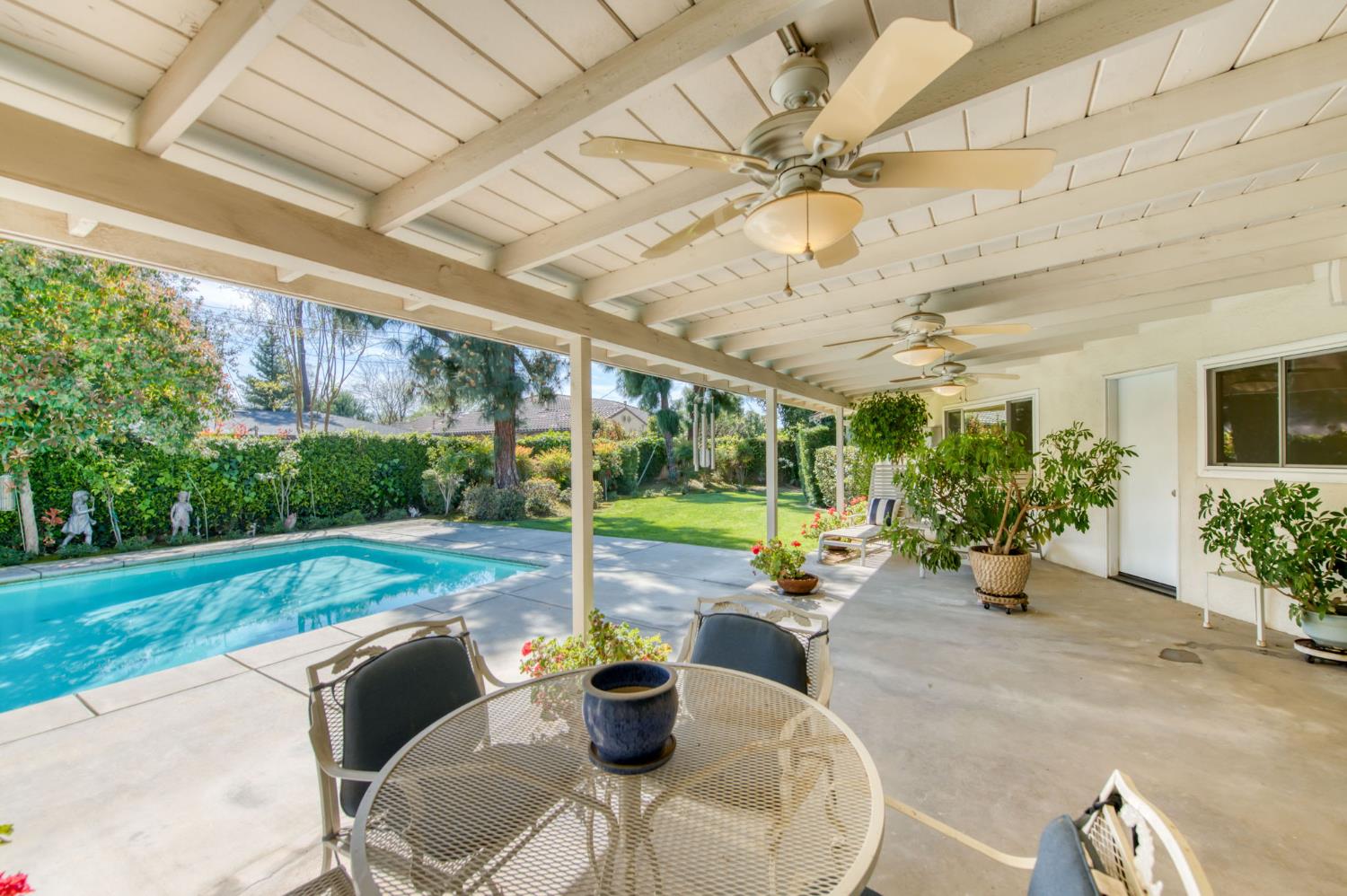 1449 W Barstow Ave, Fresno, CA 93711