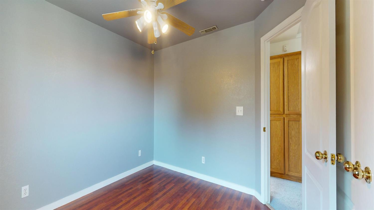 4622 W Griffith Way, Fresno, CA 93722