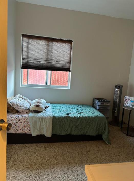 5718 E Burns Ave, Fresno, CA 93727