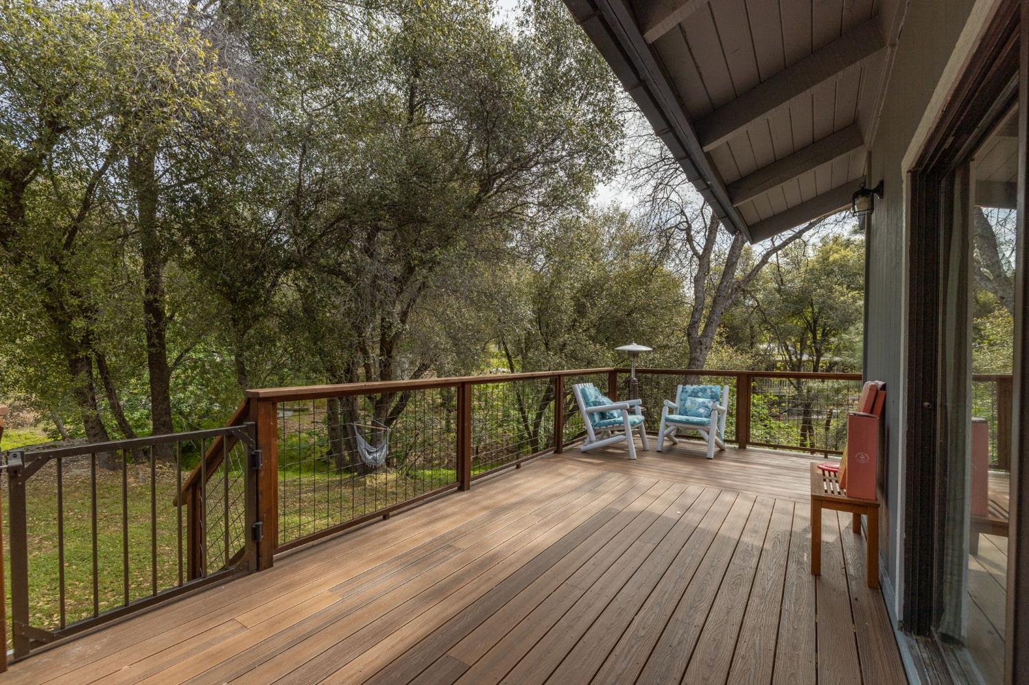 51739 Quail Run Dr, Oakhurst, CA 93644