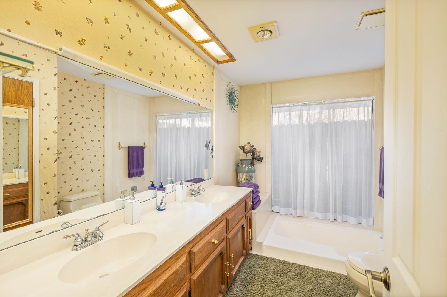 51739 Quail Run Dr, Oakhurst, CA 93644