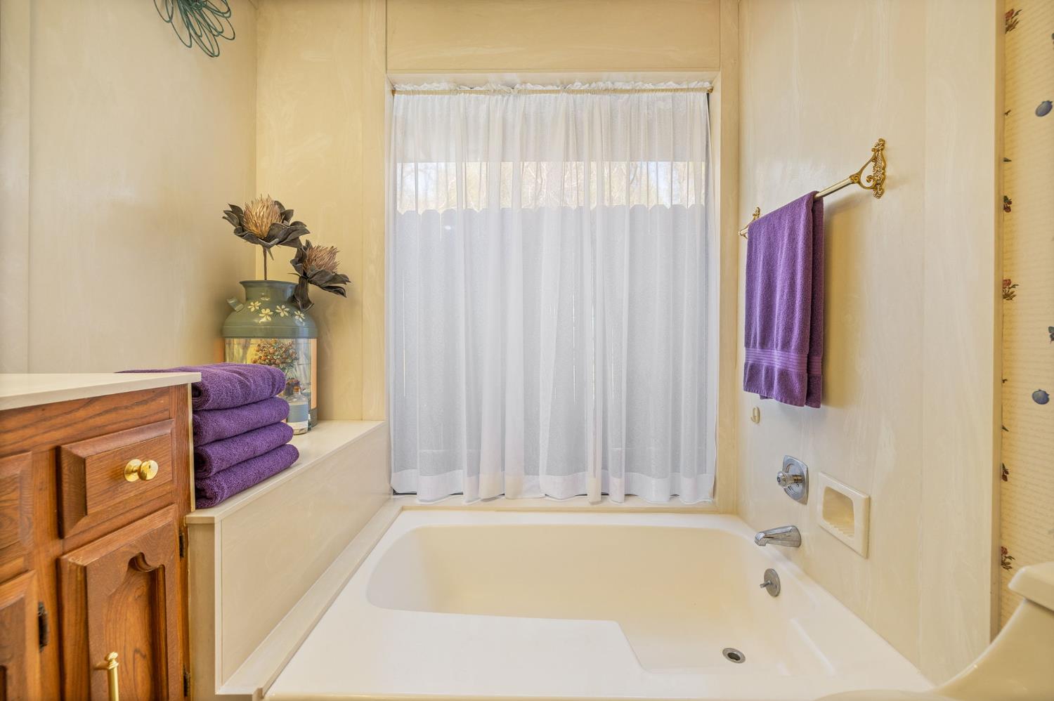 51739 Quail Run Dr, Oakhurst, CA 93644