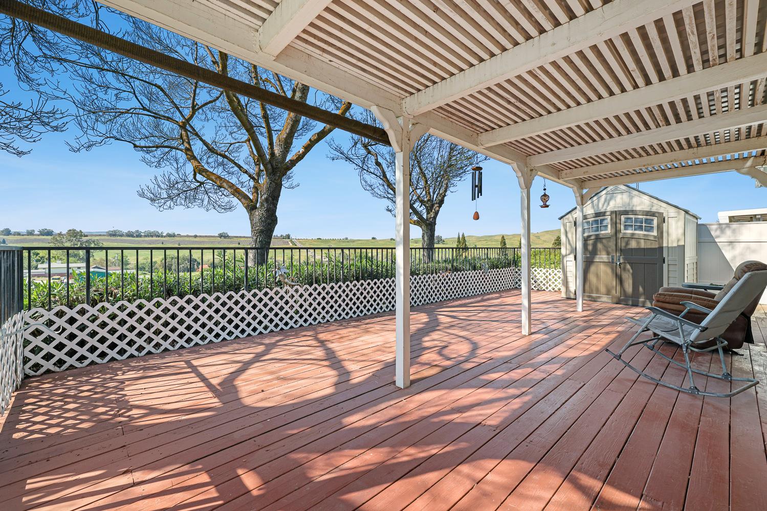 17579 Parkcliffe Ln, Friant, CA 93626