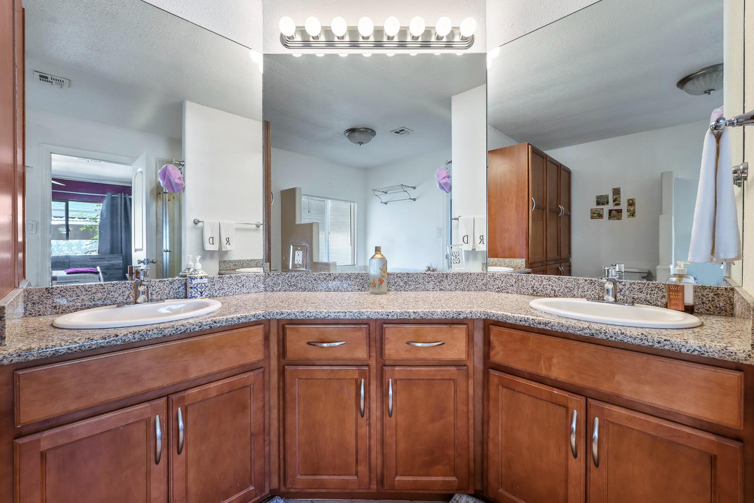 17579 Parkcliffe Ln, Friant, CA 93626