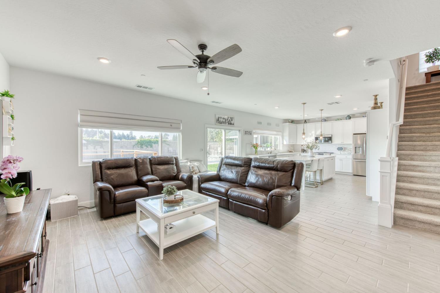 7063 W Twain Ave, Fresno, CA 93723