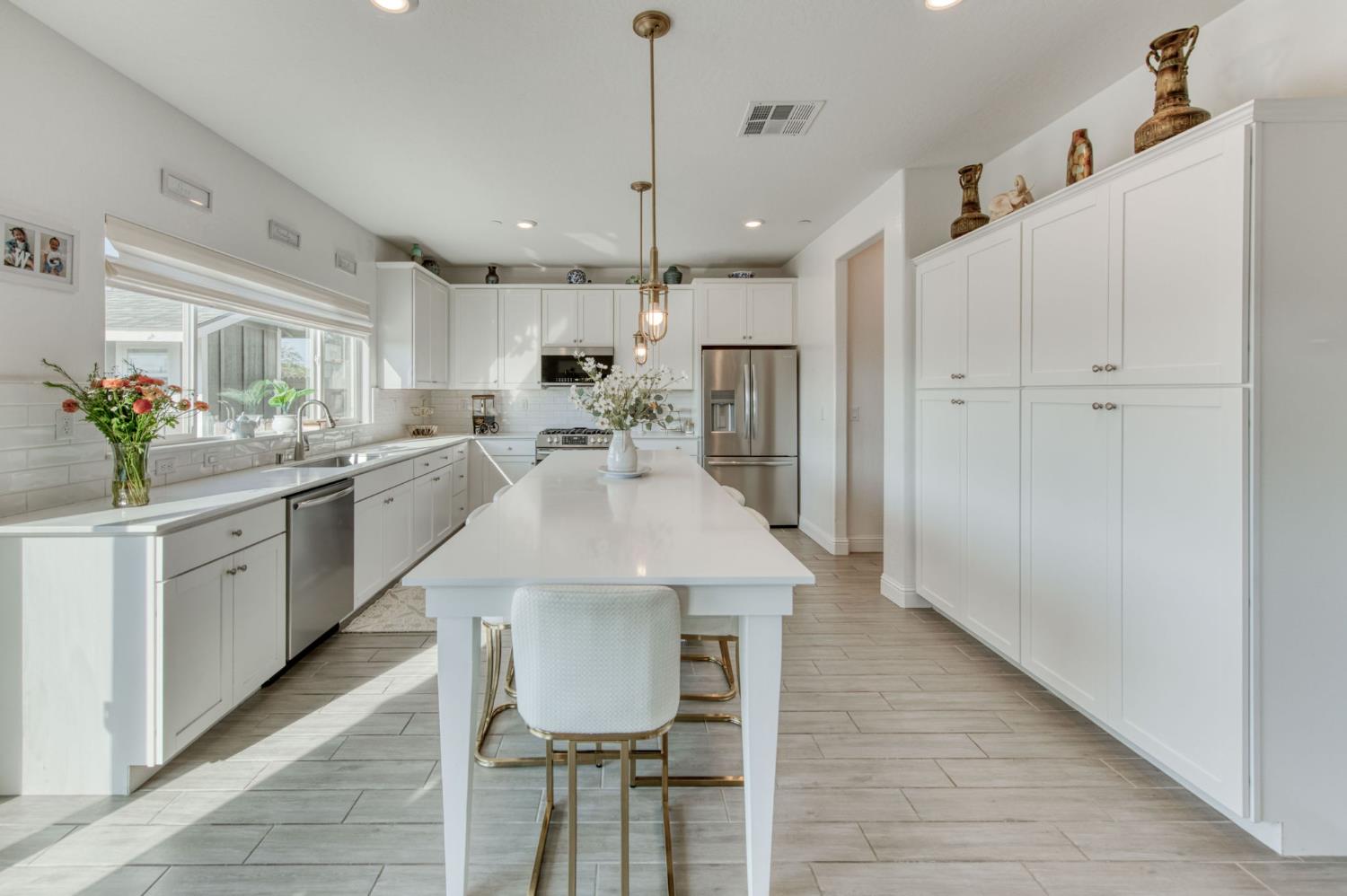 7063 W Twain Ave, Fresno, CA 93723