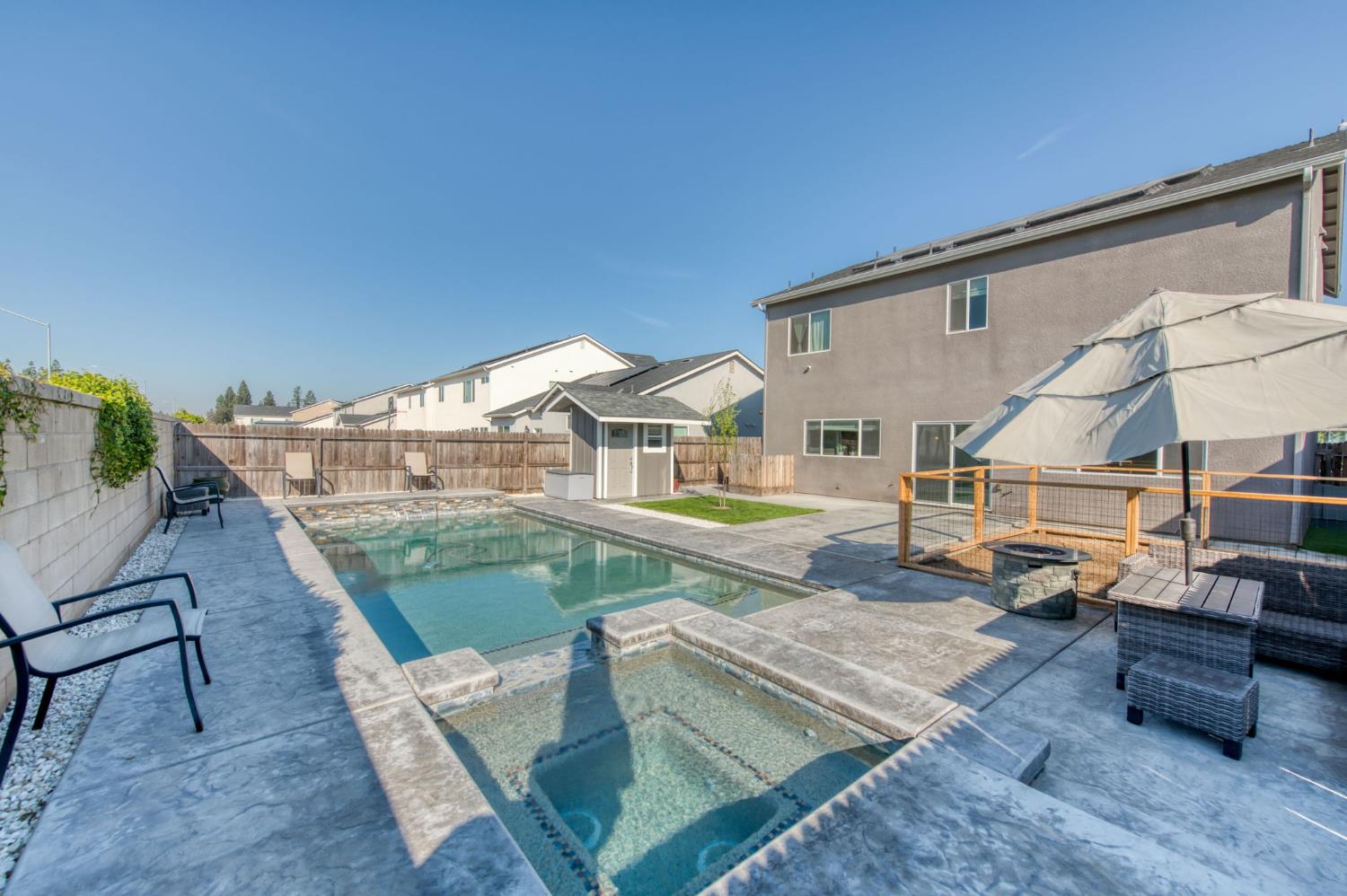 7063 W Twain Ave, Fresno, CA 93723