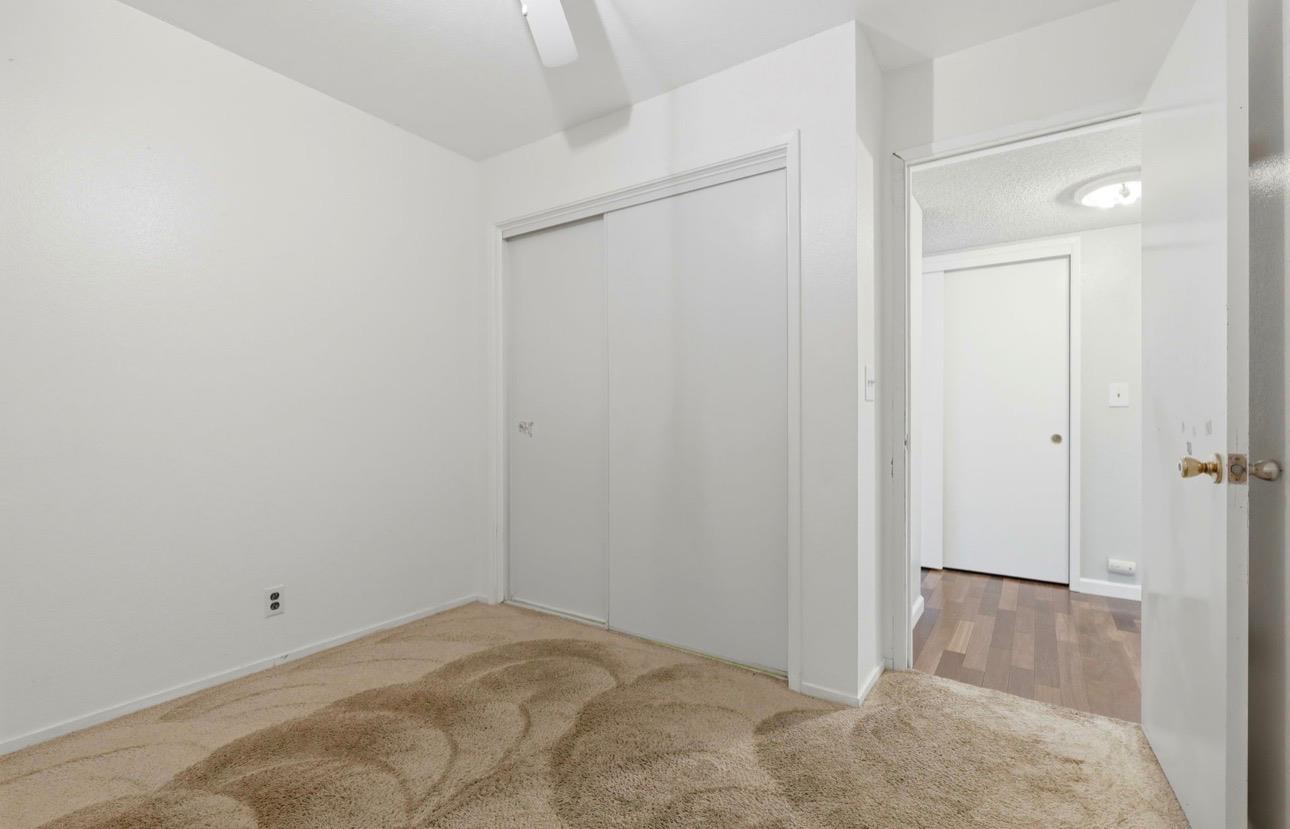 337 E Deodar Ln, Lemoore, CA 93245