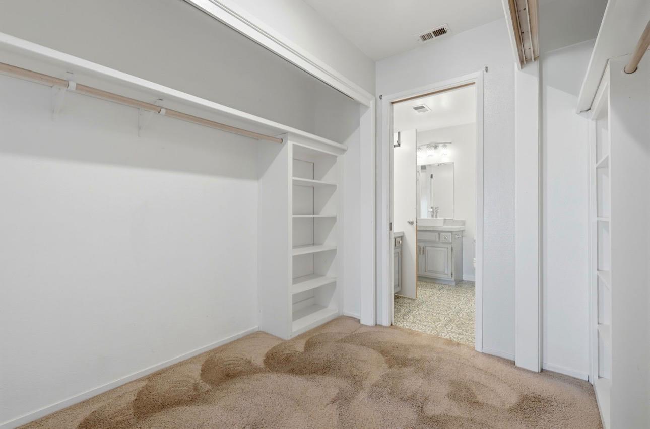 337 E Deodar Ln, Lemoore, CA 93245