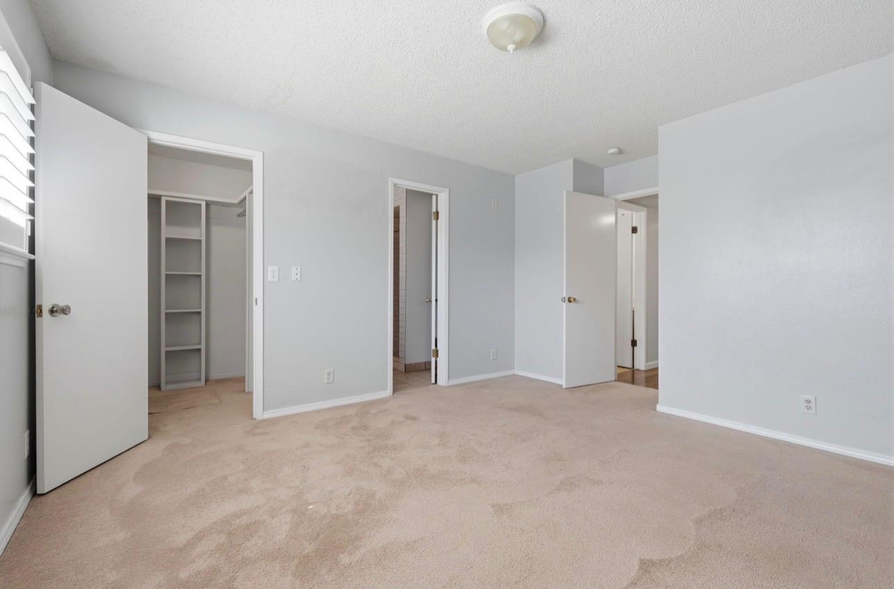 337 E Deodar Ln, Lemoore, CA 93245