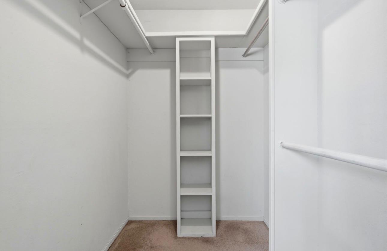 337 E Deodar Ln, Lemoore, CA 93245