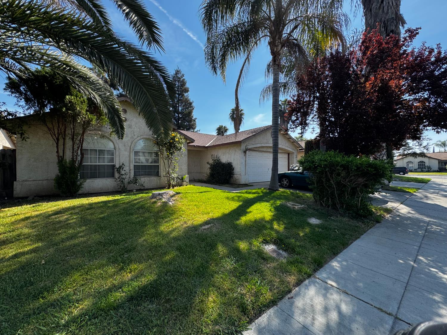 435 Blueridge Dr, Madera, CA 93637